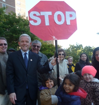 VAN BRAMER NEIGHBORHOOD STOP SIGN