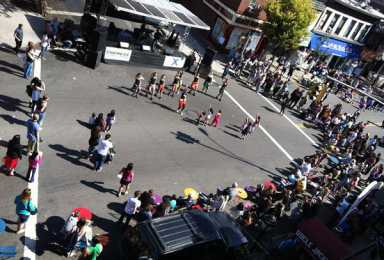 BID closes Bell Blvd. for Weekend Walk