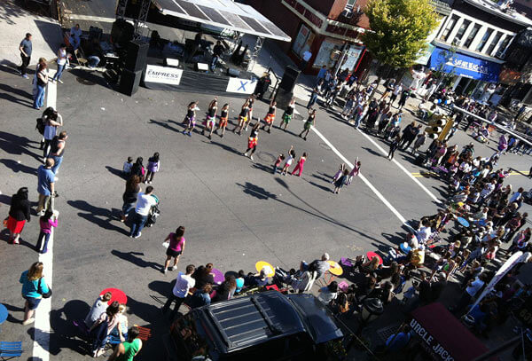 BID closes Bell Blvd. for Weekend Walk