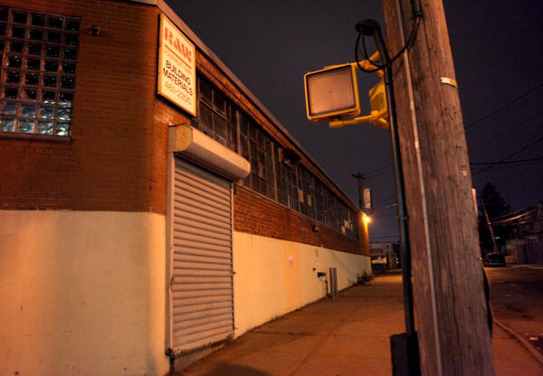 Man dies in forklift accident at College Point business: NYPD