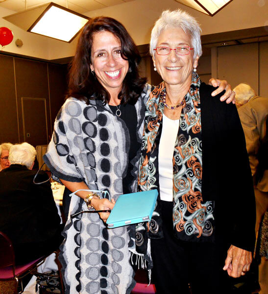 Queens College honors athletes at Hall of Fame ceremony