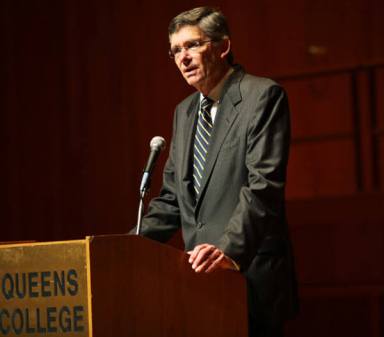 Queens College president resigns after 12 years on job