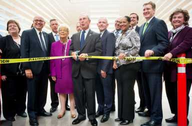 Officials hold Queens Museum ribbon cutting