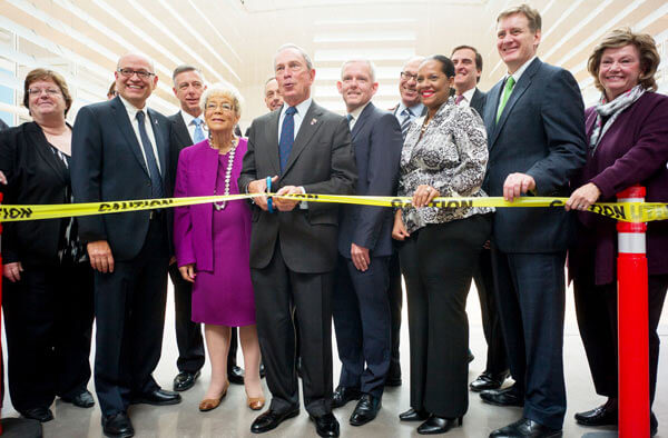 Officials hold Queens Museum ribbon cutting