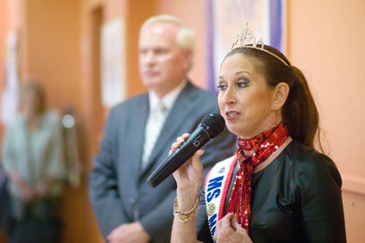 Bellerose pageant winner visits SNAP