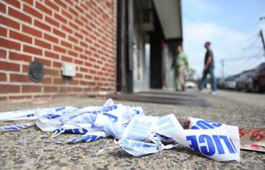 Man killed in front of Springfield Gardens deli
