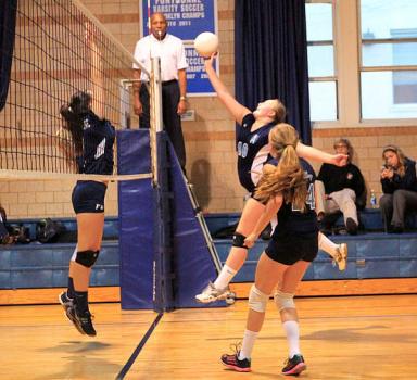 Molloy stops Bonnies volleyball comeback