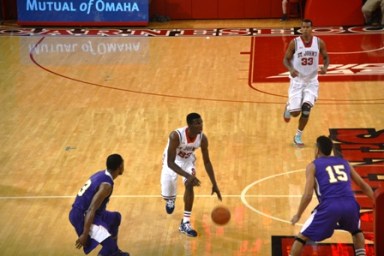 Freshman guard Rysheed Jordan played well in his college pre-season debut, although the Johnnies as a whole stumbled.