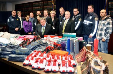 Queens residents charged in counterfeiting ring indictment: DA