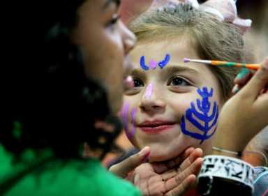 Forest Hills celebrates Hanukkah