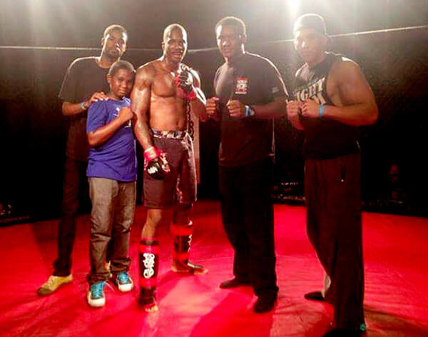 Forest Hills mailman vies for MMA title