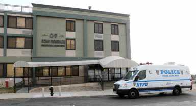 Man in custody after police find dead body