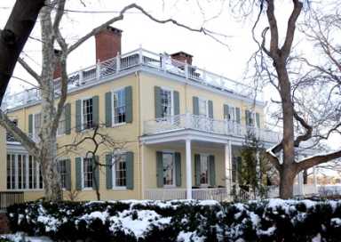 Gracie_Mansion_snow_jeh
