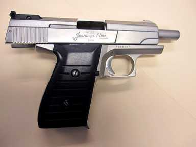 Gun found on two turnstile jumpers: NYPD