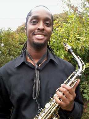 Queens saxophonist makes splash in the City
