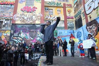 5Pointz’ Meres One moves across river