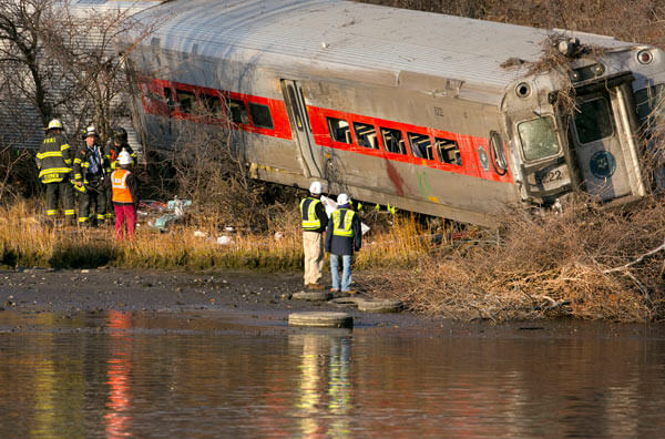MTA reviewing measures to make its railroads safer