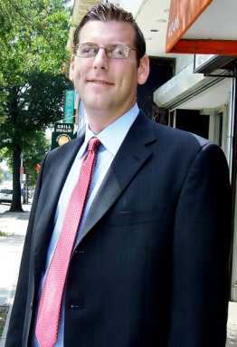 Braunstein pushes bill on campus rape