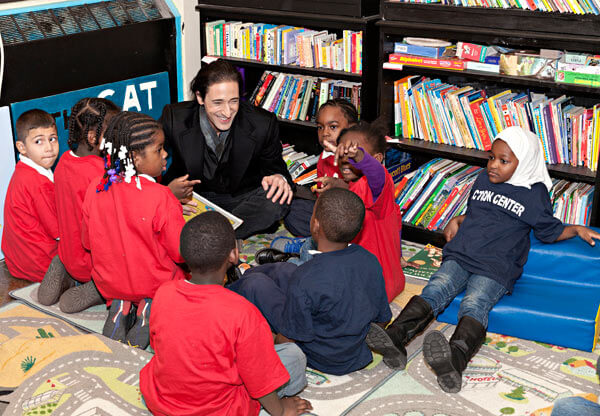Oscar winner visits Far Rock