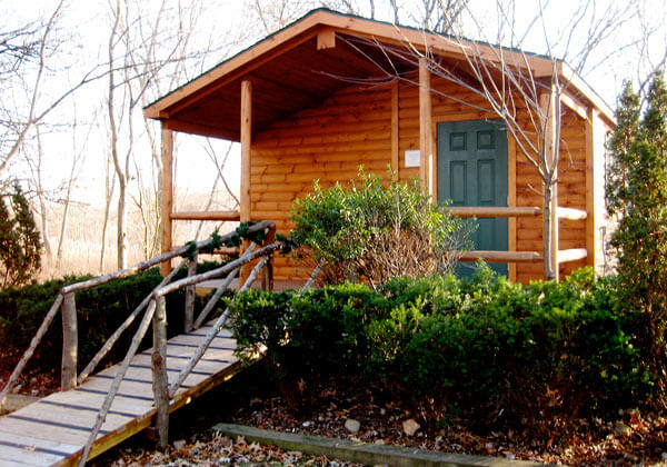 New log cabin lets APEC hold classes outside in winter
