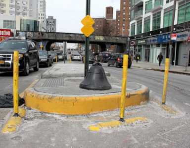 Traffic islands must go: CB7