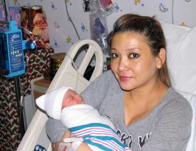 Dalai Lama names first baby of 2014 born in Elmhurst Hosp.