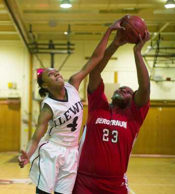 Patriots fall to Bergtraum in PSAL’s first-place battle