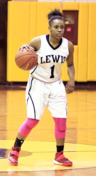 Francis Lewis hands Cardinal Spellman first loss at Rose Classic Super Jam