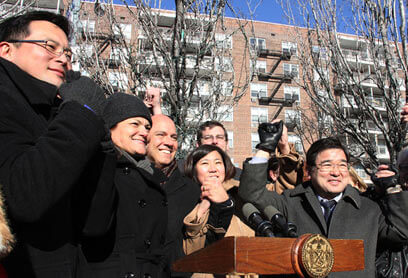 Speaker joins push for Lunar holiday
