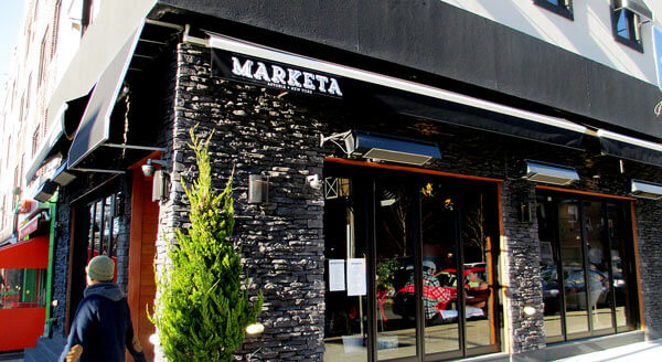 Astoria gastropub opens