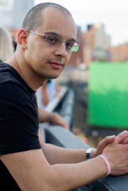 Forest Hills playwright looks at love gone wrong