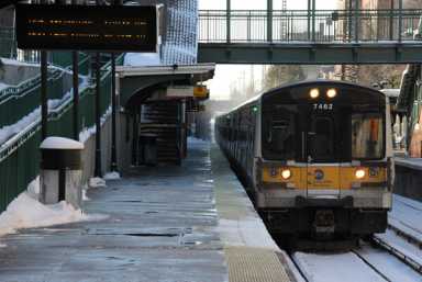 Jump on a subway or LIRR to get to the Super Bowl