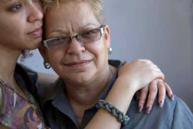 Elton John’s foundation helps fund LIC non-profit