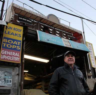 Second deadline approaches for Willets Pt shops
