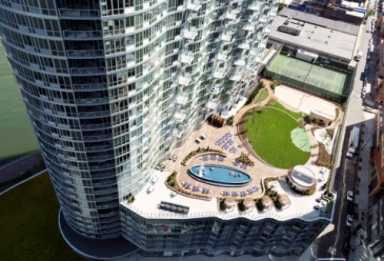 4545 CENTER BLVD