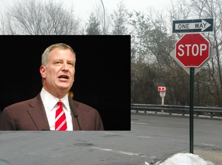 de Blasio stop sign