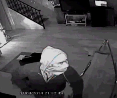 Suspect burglarized Astoria home: Police [With Video]