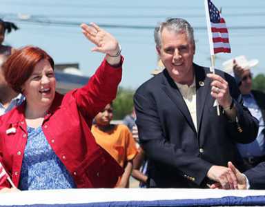 Queens trio takes last place on environment report card