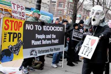 Crowley urged to oppose TPP