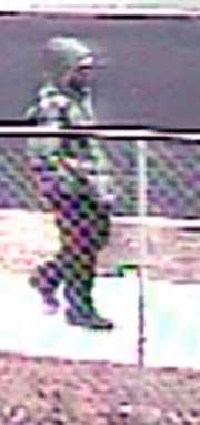 Police hunting suspect in Rockaway Boulevard shooting: Cops