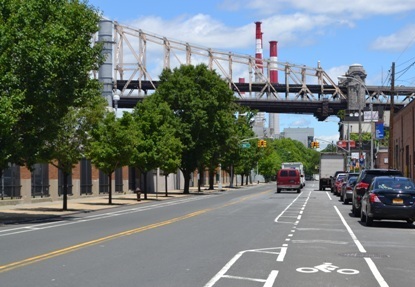 Vernon Blvd