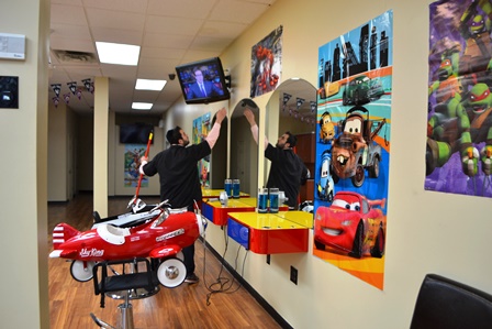 New Whitestone Barbershop Focuses On Cuts For Special Needs