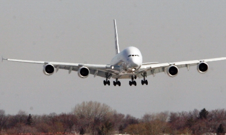 FAA prohibits flights to Tel Aviv
