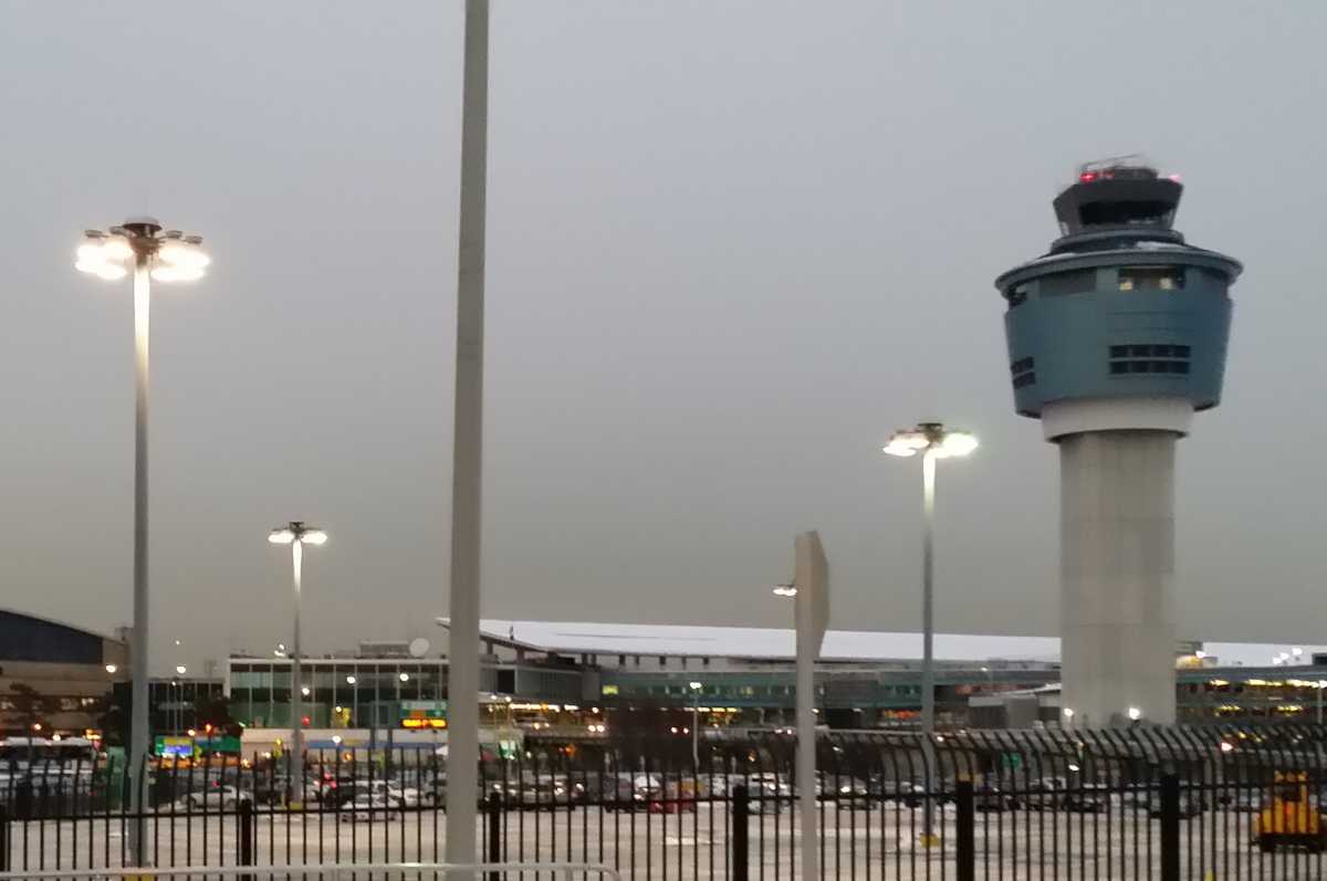 LaGuardia 2