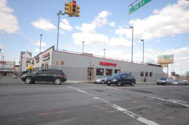 MASPETH MALL