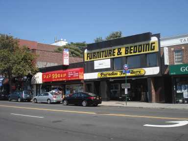 43-19-23 Bell Boulevard