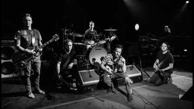 Pearl Jam.
