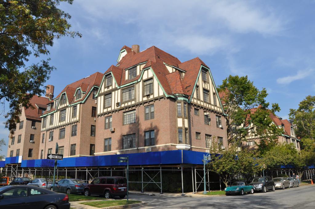 New Tennis View Apartments photo