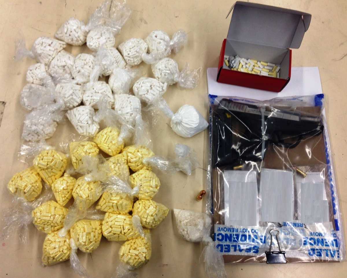 114 Pct. gun-drugs