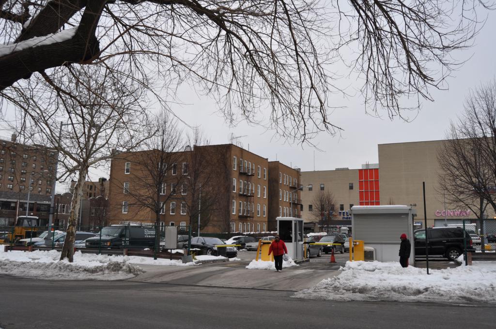 Jamaica parking lots will 85M affordable housing and retail